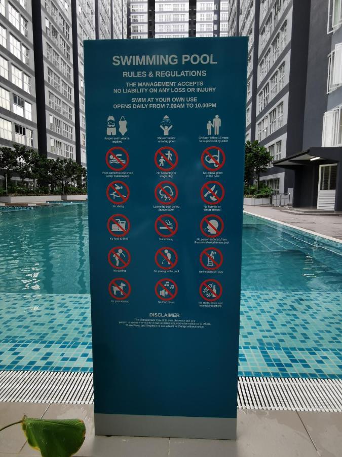 Kajang Industrial House With Olympic Size Swimming Pool Apartment ภายนอก รูปภาพ
