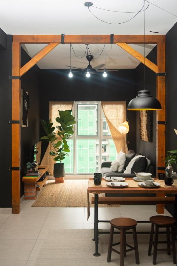 Kajang Industrial House With Olympic Size Swimming Pool Apartment ภายนอก รูปภาพ
